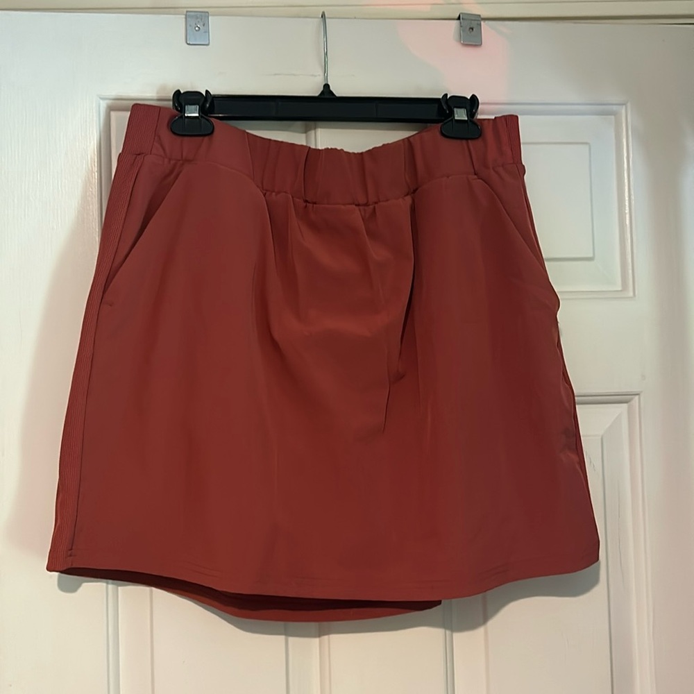 RBX skort sz XL rust color EUC